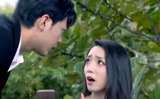 闪婚后老公是千亿总裁 2024 短剧 海报