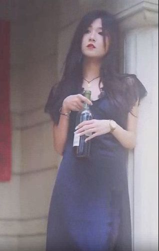 绝美总裁老婆 2024 短剧 海报